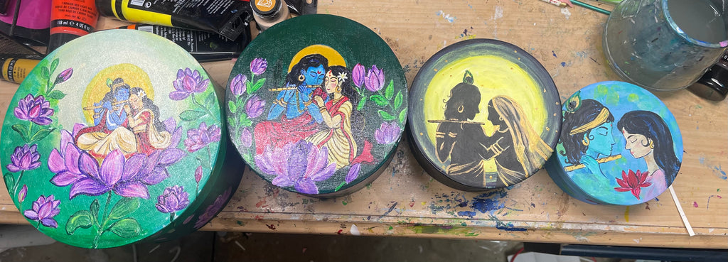 Radhakrishna stacking boxes